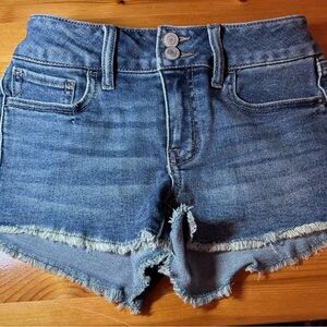 SO Denim low rise shortie Jean Shorts